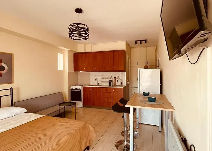 Cozy Apartment Of Chalkida
